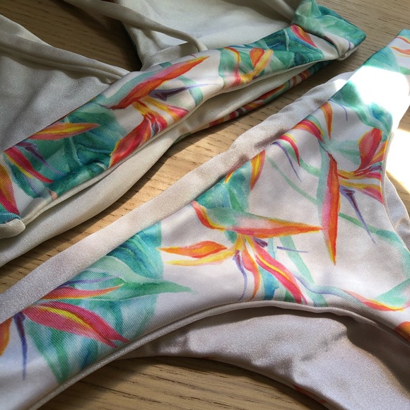 Reversible Bikini Set - Picture 3 of 5